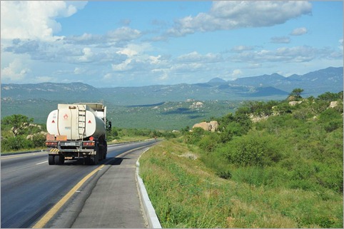 4b. Approaching the mountains